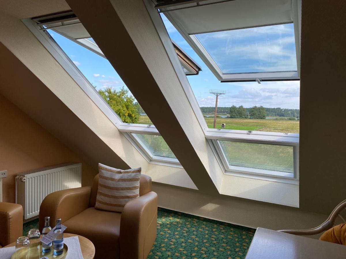 Hotel Am Mueritz-Nationalpark Waren  Zewnętrze zdjęcie